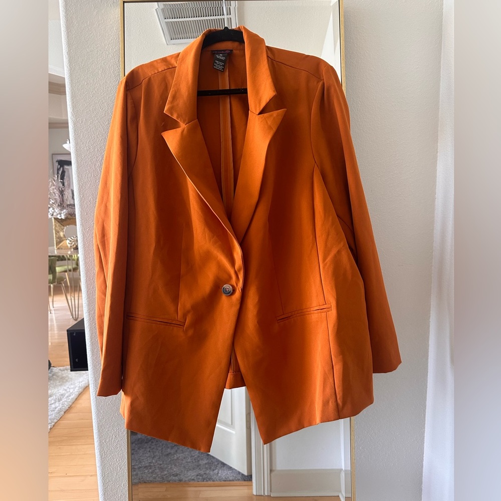 Ladies One Button Blazer